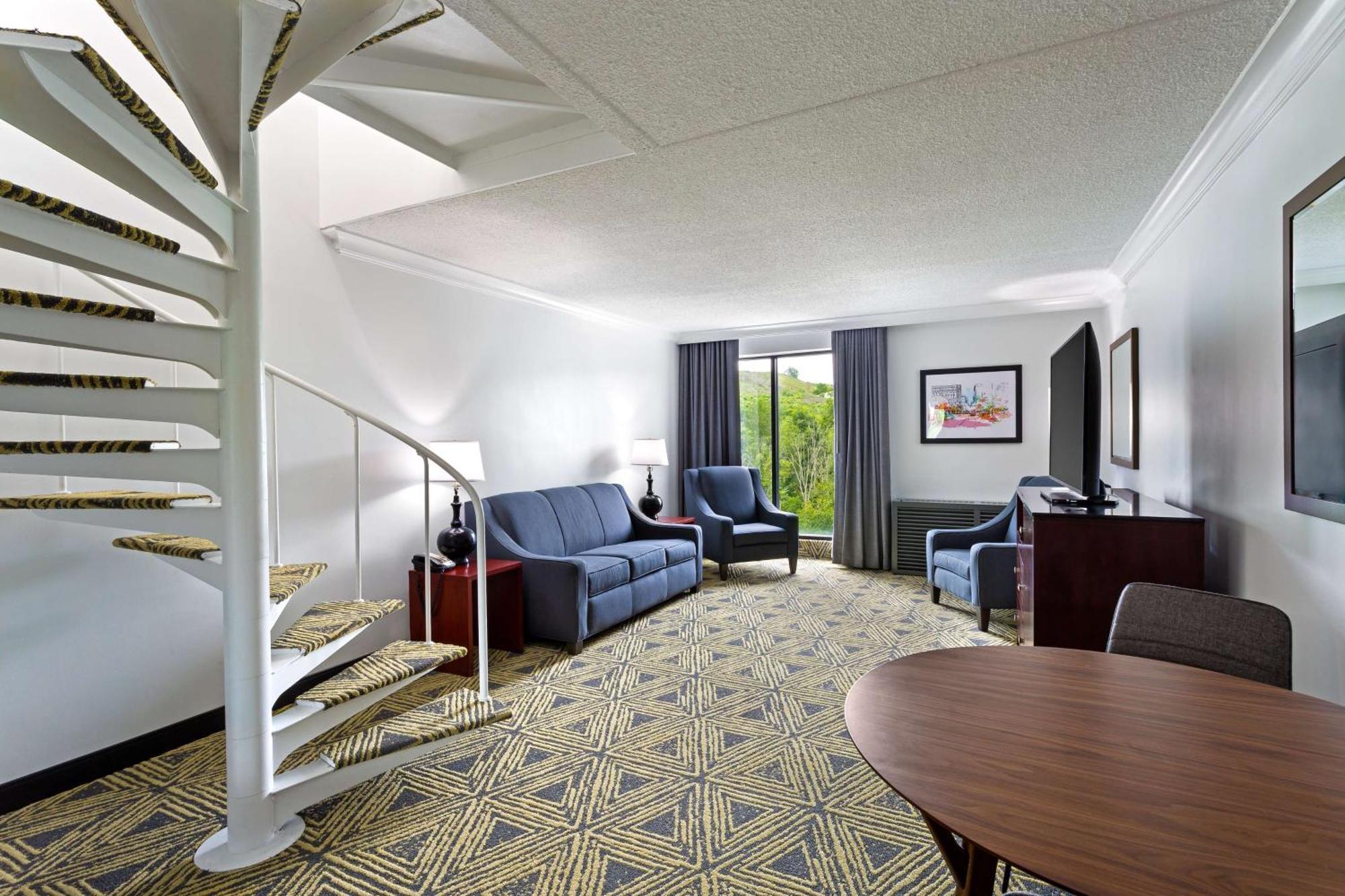 Готель Doubletree By Hilton Pittsburgh - Meadow Lands Вашингтон Екстер'єр фото